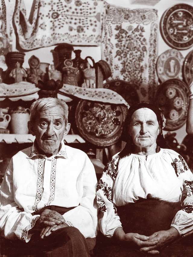 Явдоха та Гаврило Пошивайли