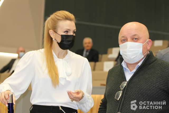 Три аптеки «Полтавафарм» не віддали Кременчуку_5