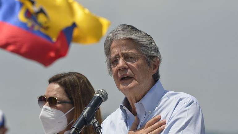 «Правий поворот»: ​Еквадор обрав президентом банкіра-консерватора