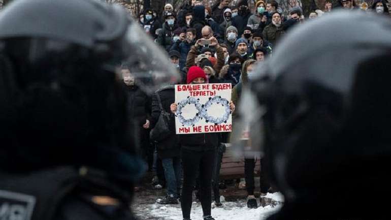 Бунт має рацію: політеміґранти закликають громадян РФ виходити на протести