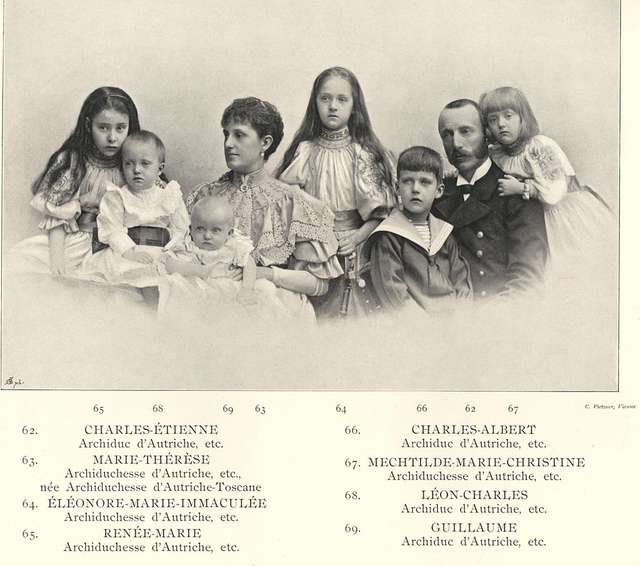 У Києві неподалік Лук’янівського СІЗО відкрили пам'ятник ерцгерцогу Василю Вишиваному_1