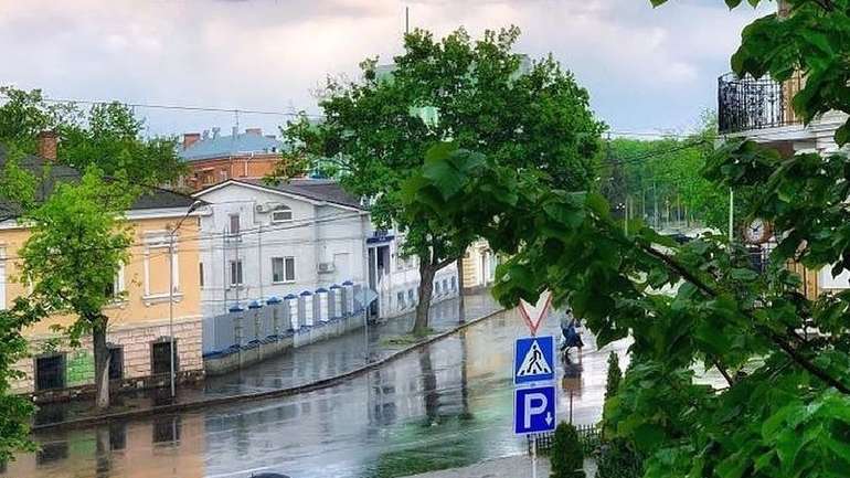 На Полтавщину чекають грозові дощі