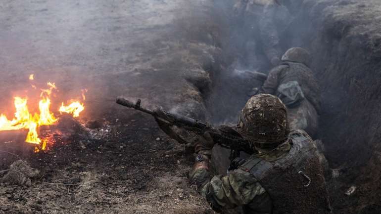 Тишу на Донбасі “розірвали” вистріли із гранатометів