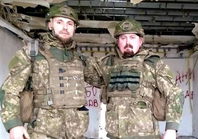 Сьогодні, 9 червня, Міжнародний день друзів — українці теж вітають один одного_1