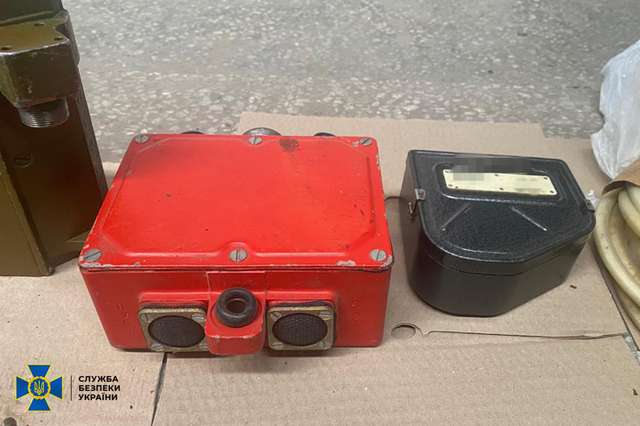 Контррозвідка запобігла нелегальному вивезенню з України до ЄС компонентів військової техніки_1