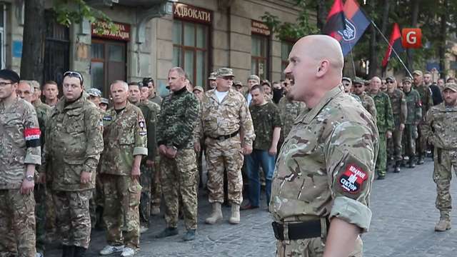 Правий сектор на Банковій вимагатиме відставки 