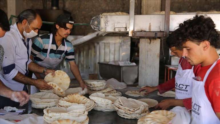 Ціновий шахер-махер у Сирії: населенню — нові податки, силовикам — доплати