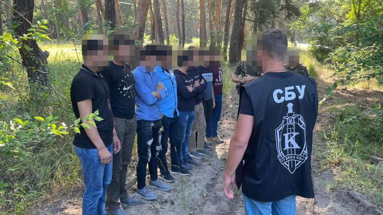 СБУ затримала афганців, які намагалися нелегально потрапити до ЄС