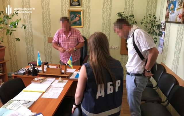 Працівники лісгоспів Житомирщини та Харківщини причетні до незаконної вирубки дерев_2