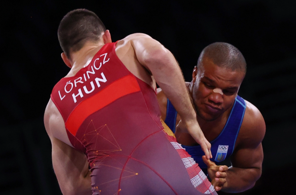 Перше золото України. Беленюк переміг у фінальній сутичці на Олімпіаді_3