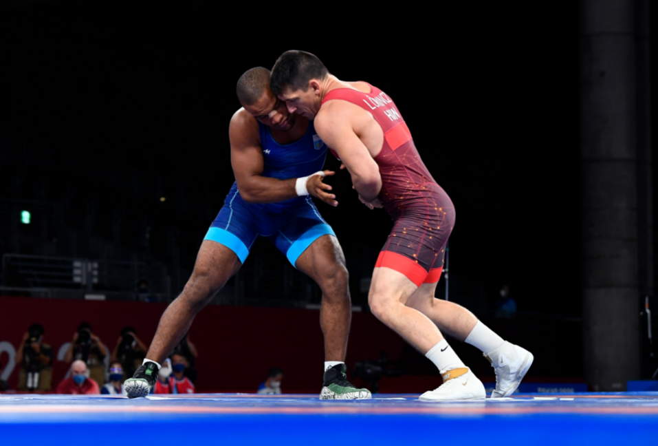 Перше золото України. Беленюк переміг у фінальній сутичці на Олімпіаді_1