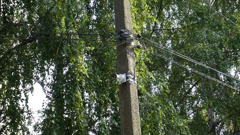 За жителями Щербанів, що на Полтавщині, тепер стежитимуть