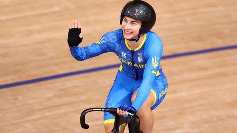 Велогонщиця Олена Старікова завоювала срібло Олімпіади в Токіо