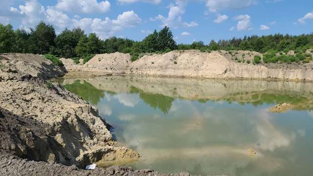 На місці незаконного видобутку в селі Верхоли