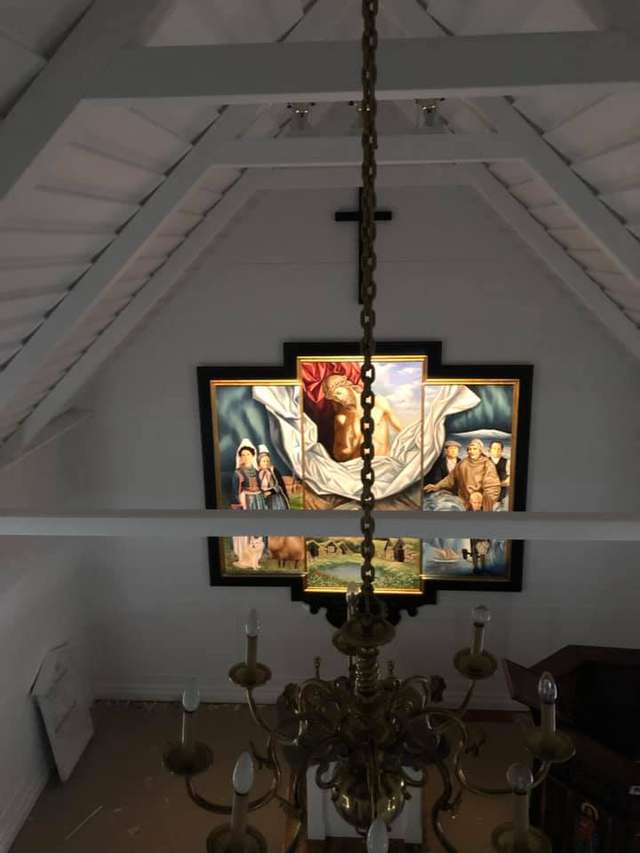 Український художник оздобив в Ісландії церкву_6