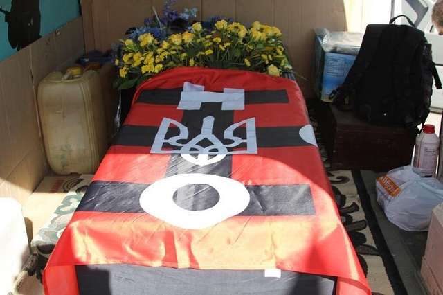 До Львова доправили тіло бійця УНСО, який 28 років тому загинув у ході російсько-грузинської війни_5