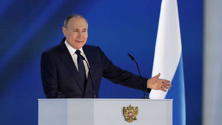 РФ атакувала дипломатів США новою зброєю. Вашингтон ховає голову в пісок