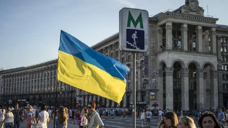 Наперекір війні та окупації ВВП України наздоганяє ВВП РФ