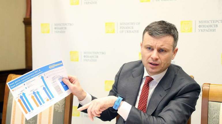 Зе-«реформатор» Марченко вважає українців «бездарними бідняками»