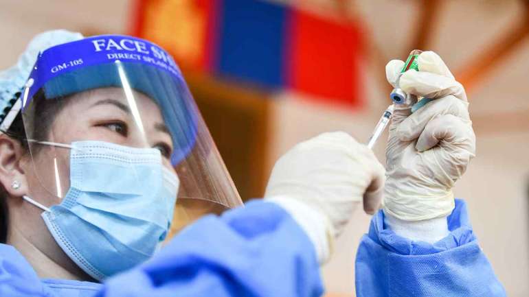 На батьківщині Чинґізхана вакцинували 64,4% населення