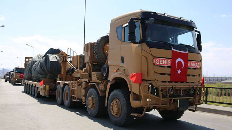 Турецькі війська перекидаються в Нахчиван.