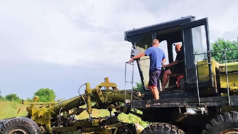 На Полтавщині селяни самотужки наводять лад у Градизькій громаді