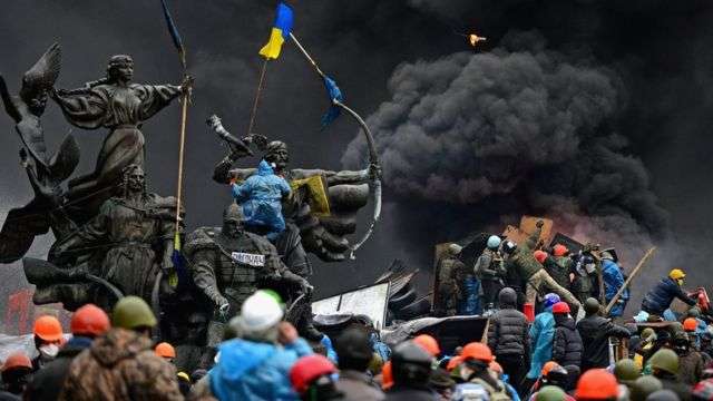 Всі політика в Україні — це лиш ритуальні танці чужинців навколо владного корита_2