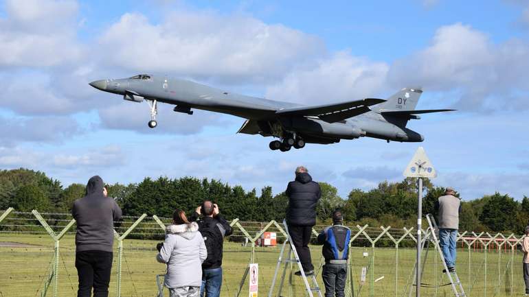 Стратегічні бомбардувальники США охоронятимуть Європу від РФ