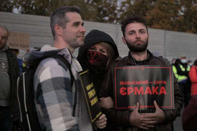 Володимир Зеленський іде шляхом Януковича_1