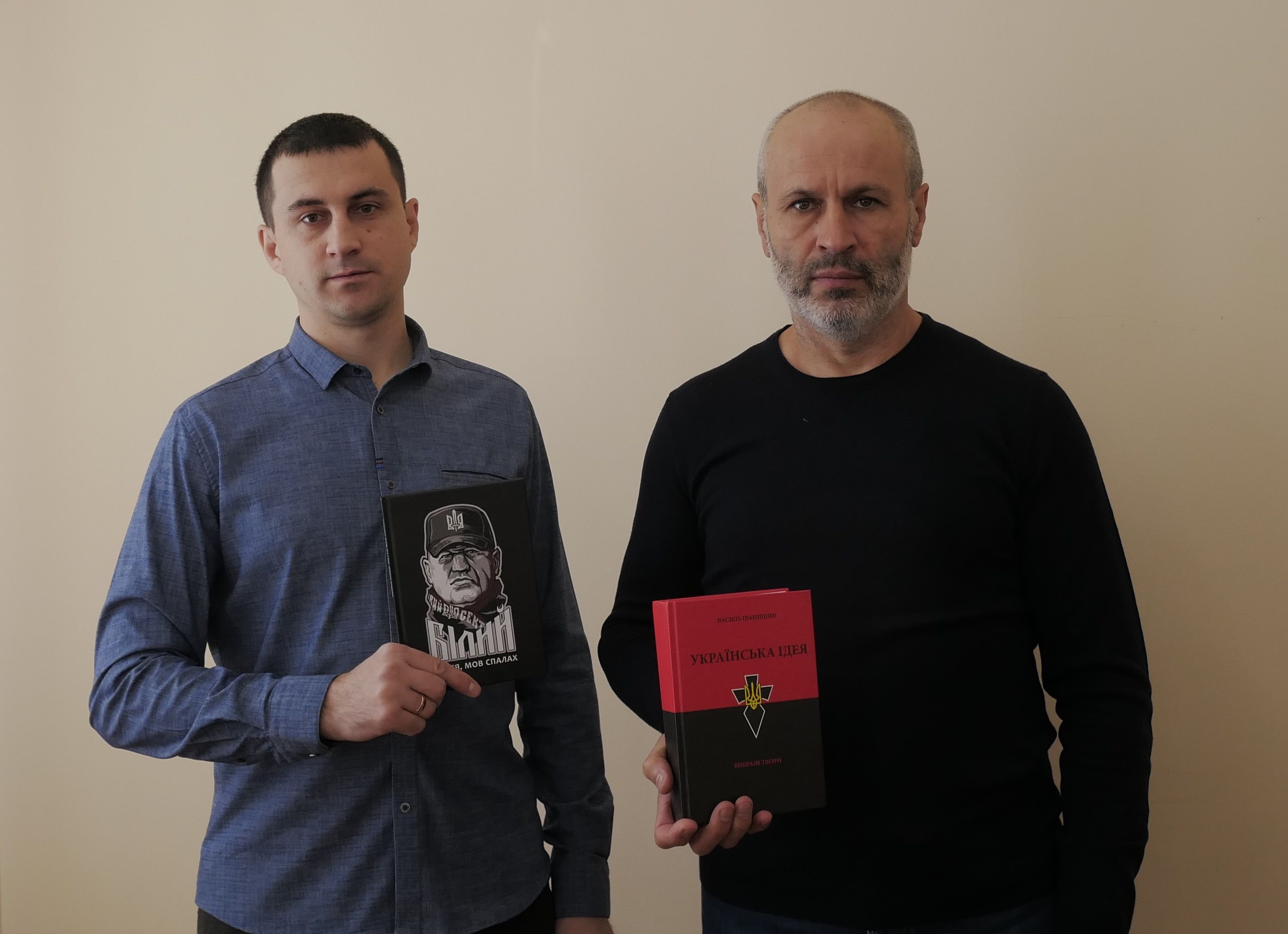 Сашко Білий: Життя мов спалах_5