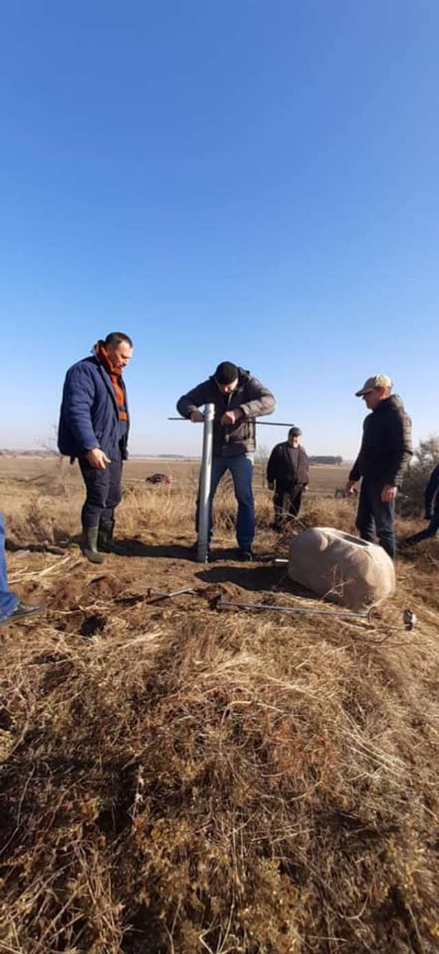Неподалік Дніпра встановили першого «Захисника курганів»_1