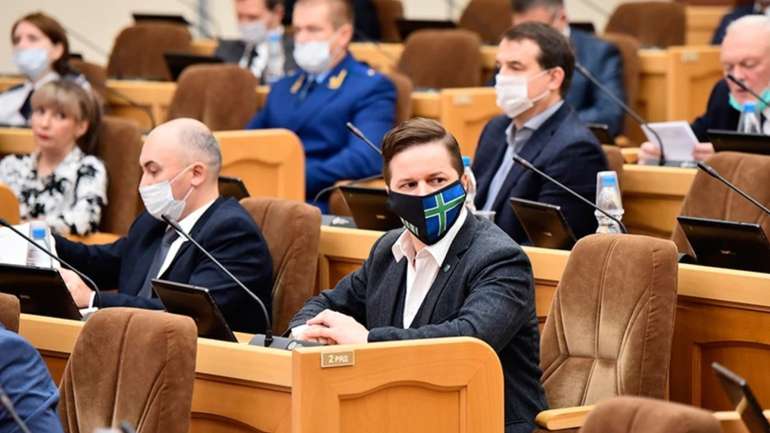 На Росії фіно-угорський націоналіст став депутатом від Компартії