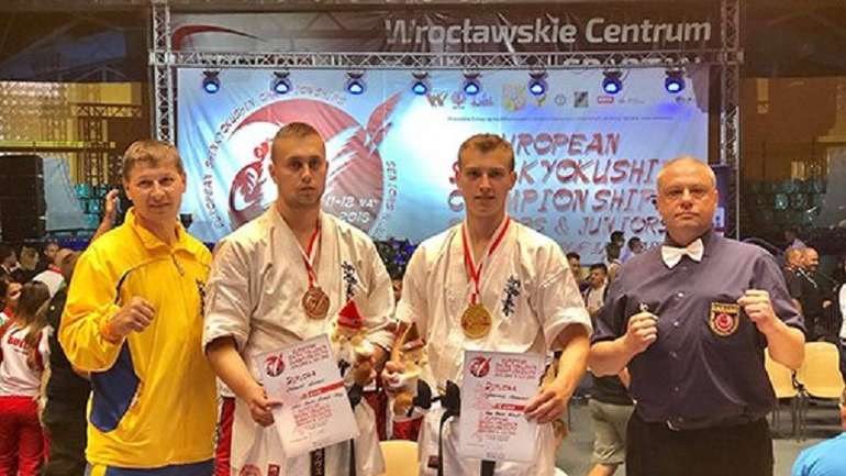 Збірна України вирушила на Європейський чемпіонат з кіокушинкай