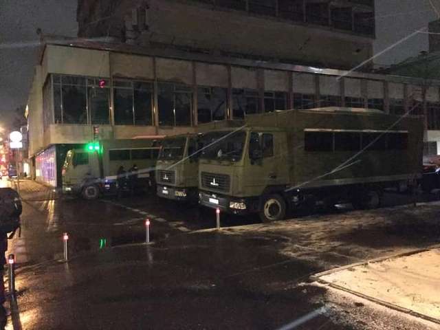 Ні, це фото не часів Революції Гідності - це Київ сьогодні._3