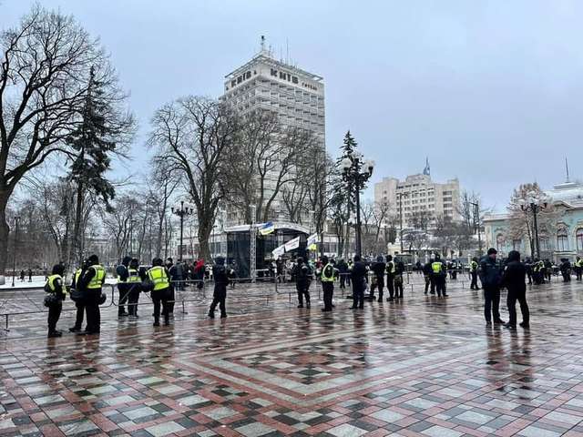 Ні, це фото не часів Революції Гідності - це Київ сьогодні._12