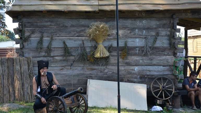 Етномузей із козацьким колоритом споруджують у Миргороді