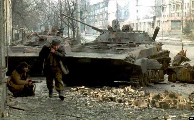11 грудня 1994 року росія вдерлася до Чечні. Почалася масштабна війна_1