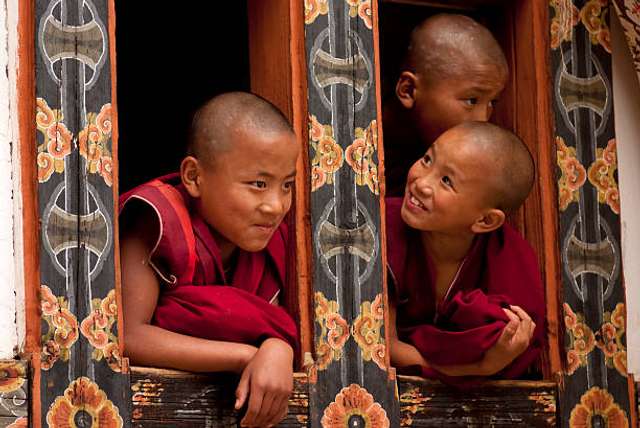 Щасливі діти Бутану (наші дні)