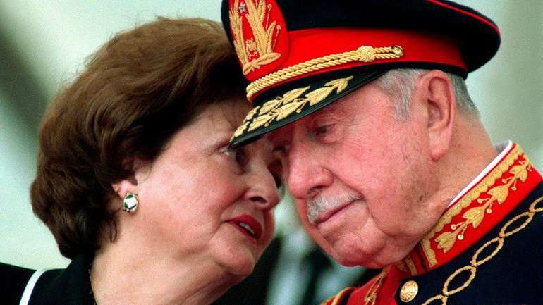 Вдова Піночета Лусія Іріарт померла у віці 99 років