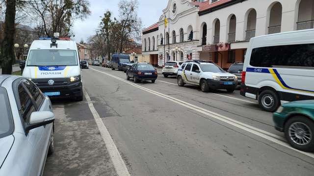 Поліція на місці проведення сепаратиського шабашу