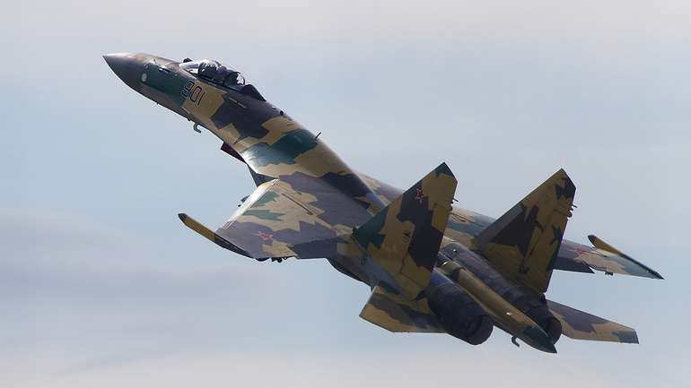 Індонезія відмовилася купувати російські винищувачі Су-35