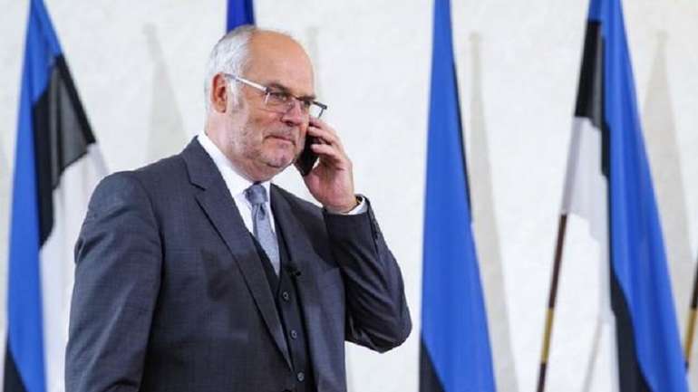 Президент Естонії закликав НАТО не плазувати перед РФ