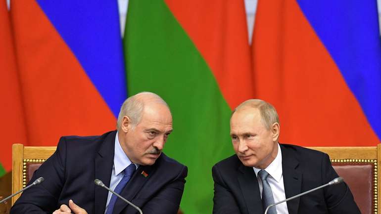 Лукашенко і Путін домовилися провести військові навчання у Білорусі