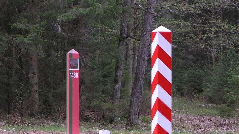Польща в січні розпочне будівництво стіни на кордоні з Білоруссю
