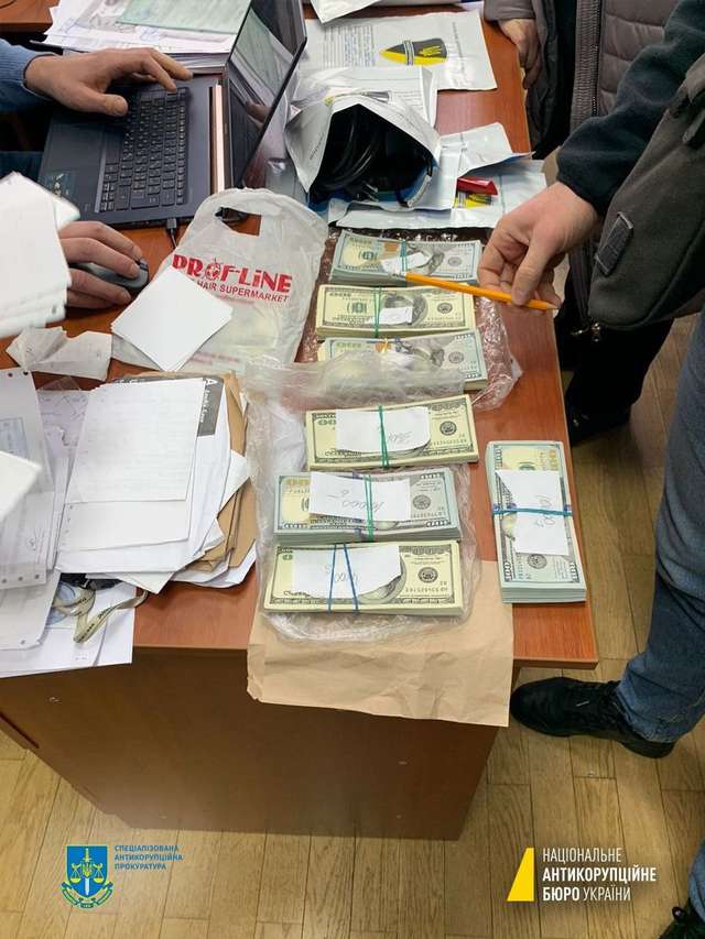 Підлеглий Венедіктової погорів на хабарництві_1