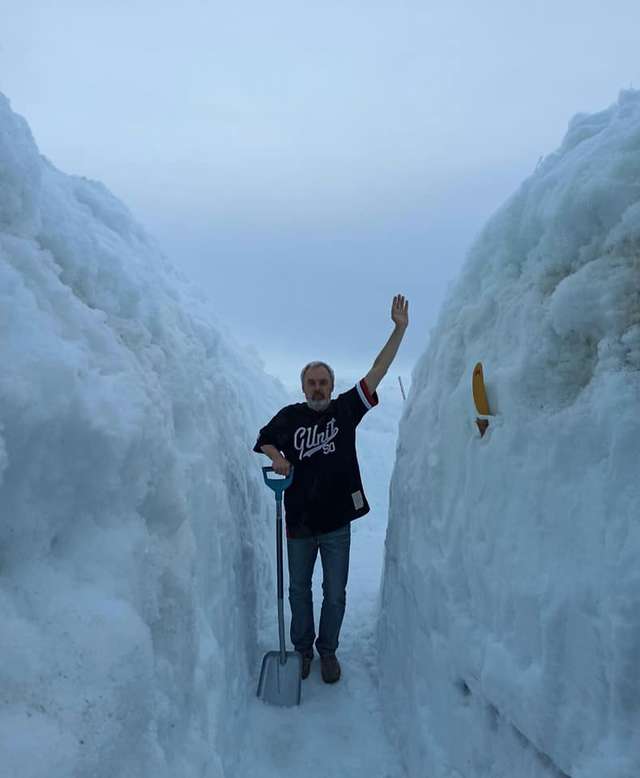 В Антарктиді українські полярники відкопують станцію «Академік Вернадський», яку завалило снігом_6