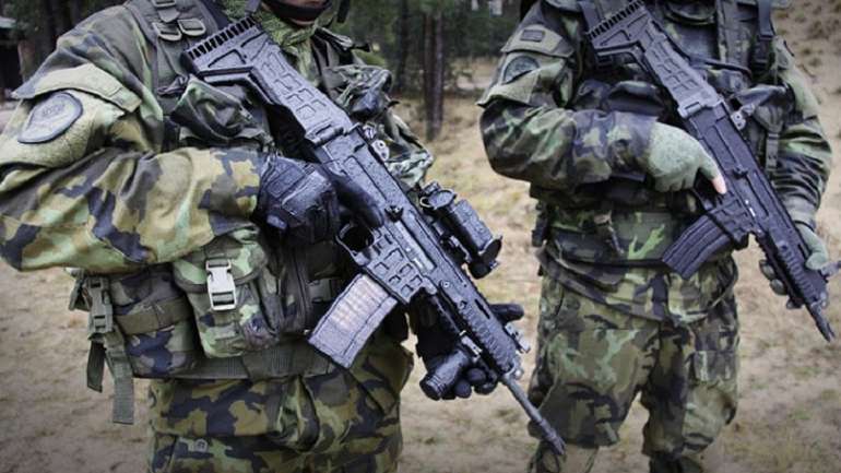 Уряд Чехії зголосився озброювати ЗСУ