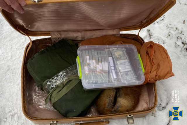 СБУ заблокувала схему виведення грошей на окуповані території_1