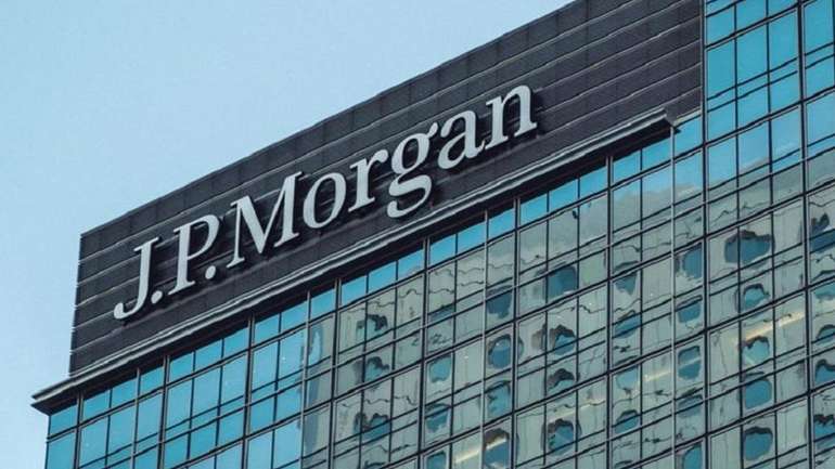 Американський банк JPMorgan вирішив відмовитися від інвестицій в російський рубль