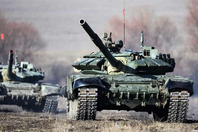 У Москві заявили про завершення перевірки боєготовності військ на заході країни_2